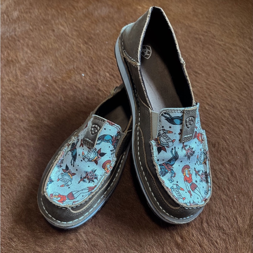 Ariat Women's Brown and Blue Casual Loafers